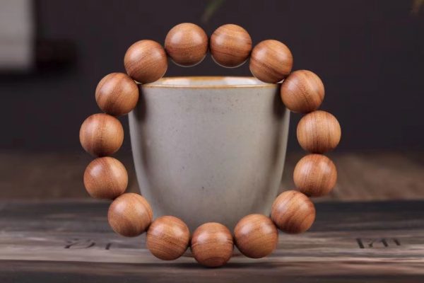 Sandalwood Bracelet 15mmx15 Beads - Image 4