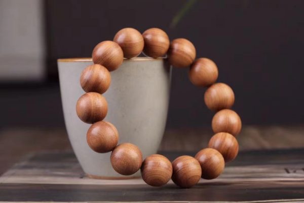 Sandalwood Bracelet 15mmx15 Beads - Image 2